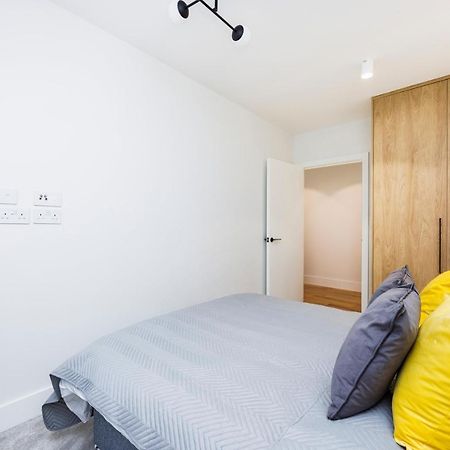 Luxury Spacious 2 Bed Apartment, London - Sk Extérieur photo