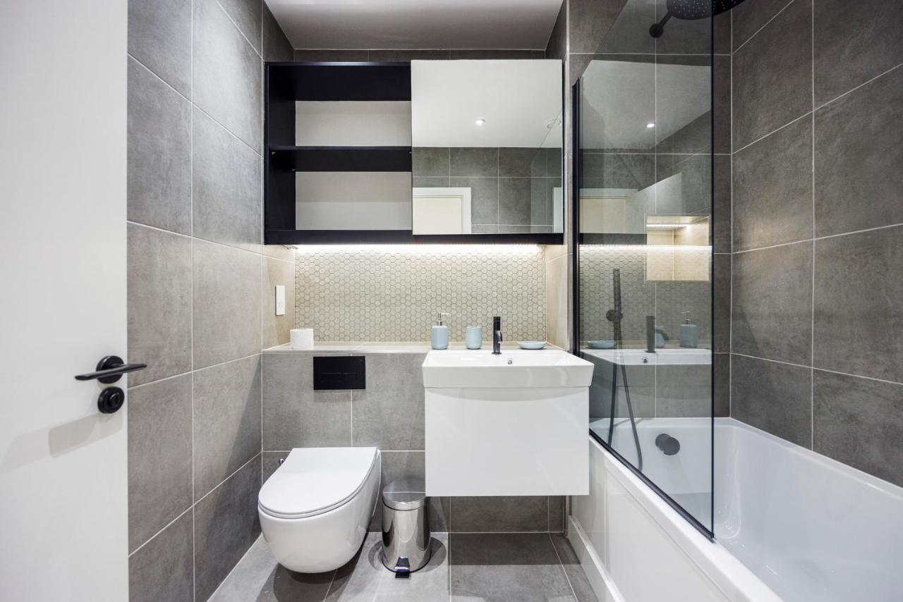 Luxury Spacious 2 Bed Apartment, London - Sk Extérieur photo