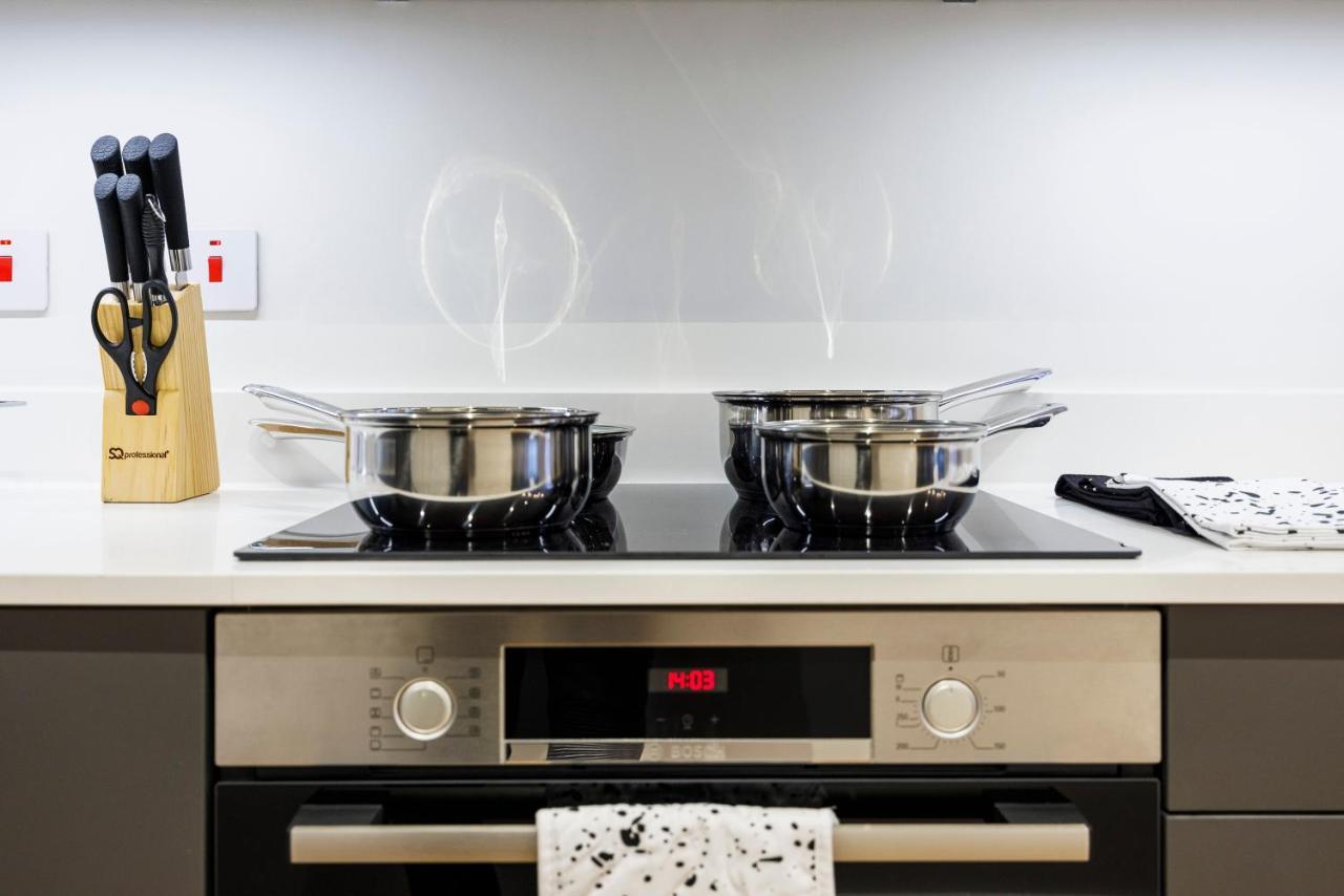 Luxury Spacious 2 Bed Apartment, London - Sk Extérieur photo